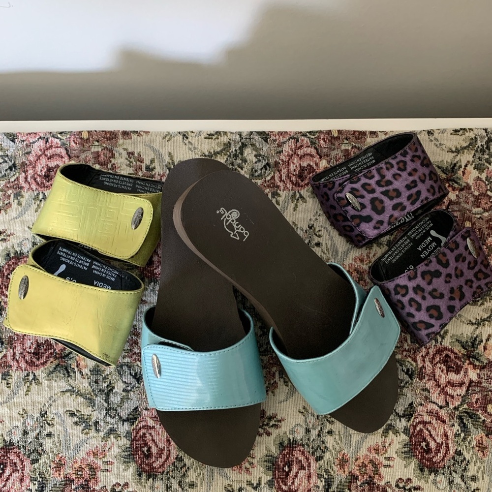 Bandals Mezzanine like new sz 8 with 2 other interchangeable bands